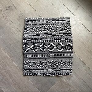 💙BOGO💙 Lady Dutch High Society Patterned Women's Skirt Size Small